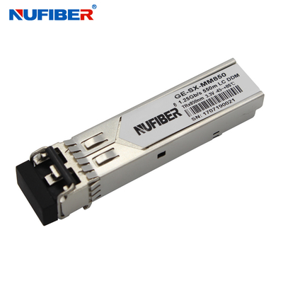 enchufable caliente con varios modos de funcionamiento de la fibra dual del transmisor-receptor de los 550m 850nm 1.25G SFP